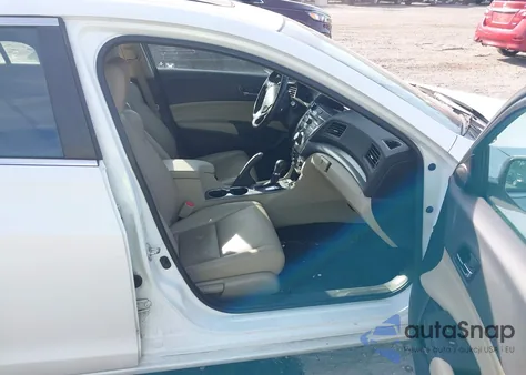 2013 Acura Ilx 2.0L z USA, uszkodzony, nr VIN 19VDE1F55DE402579